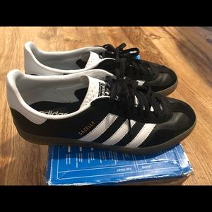 Men’s adidas Samba sneakers